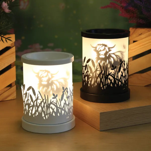 Electric Melter Highland Cow White 15cm – product image 3 | Boutique Aroma